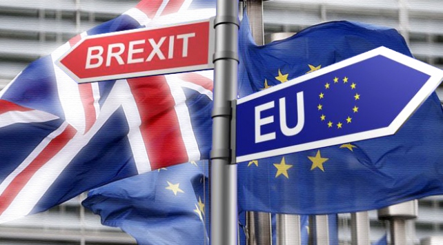 Brexit gerçekleşiyor, Britanya büyük depremlere yelken açıyor